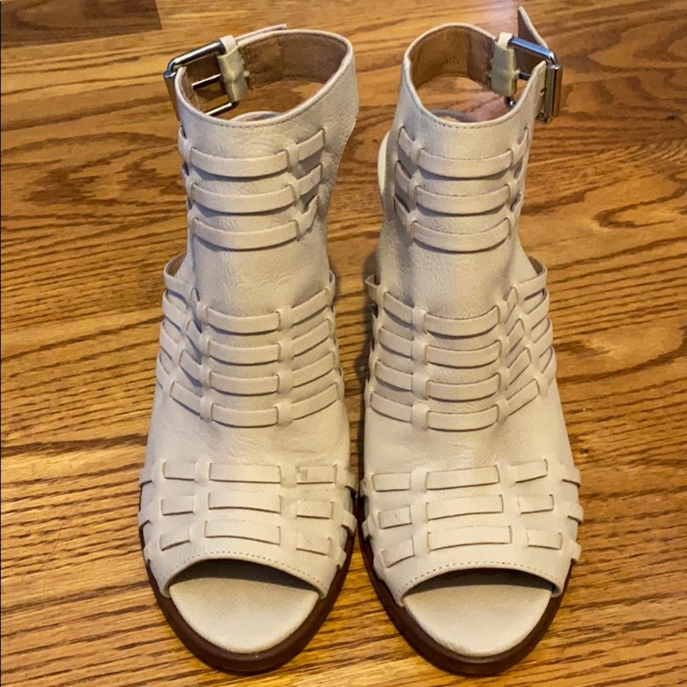 Caslon Weave Peep Toe Bootie - Picture 2 of 9